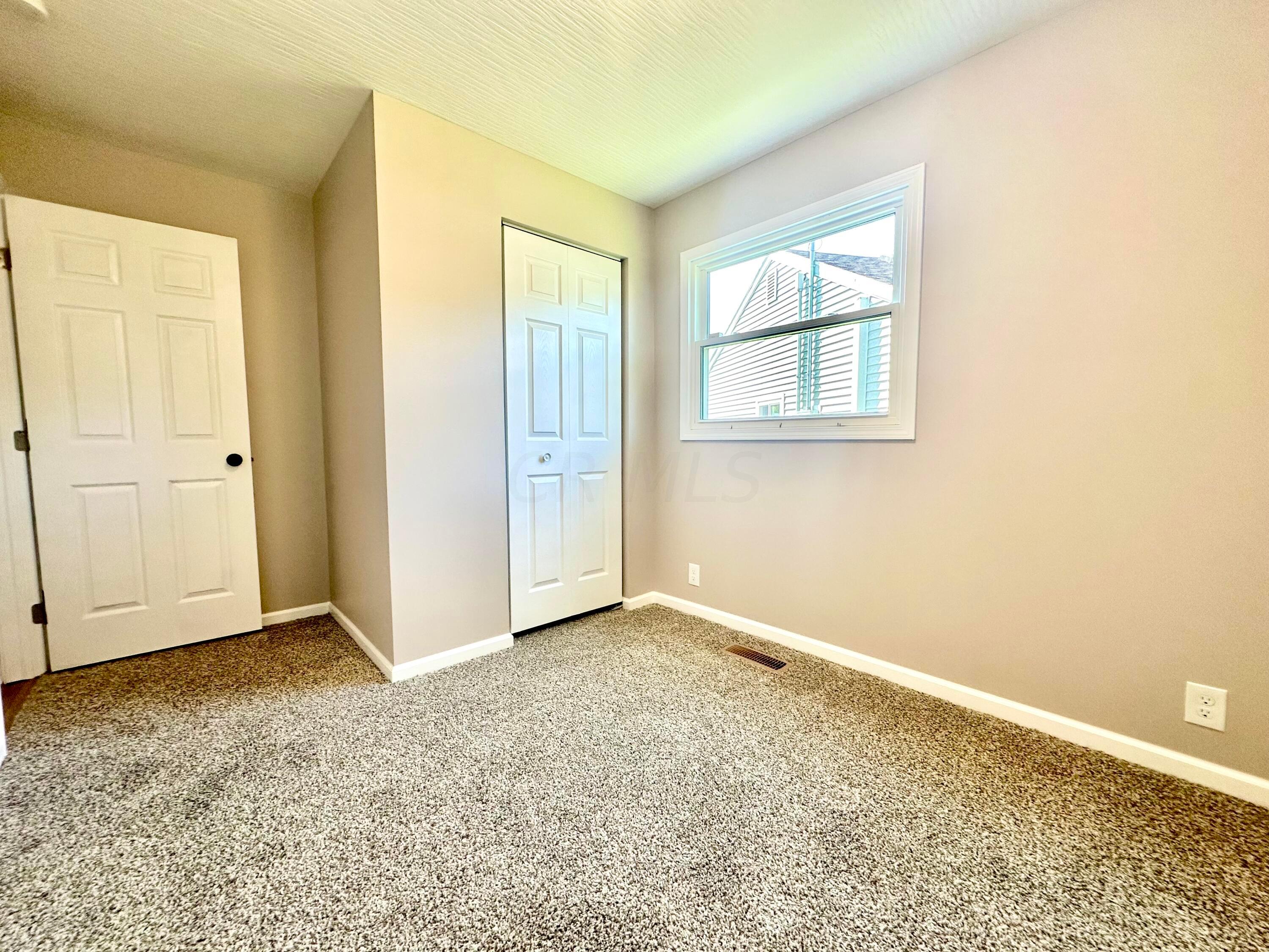 981 James Road Lancaster, OH 43130 - Photo 14 of 23 Bedroom