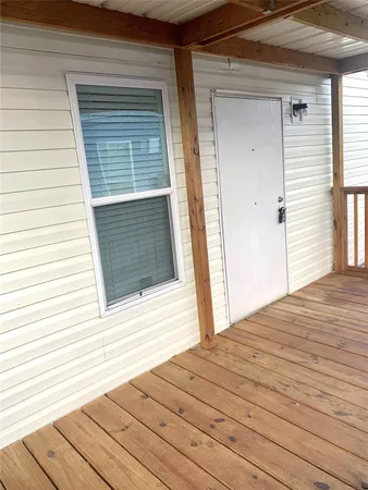 $1,025 | 3621-4 County Road 161, Unit L, Alvin, TX 77511