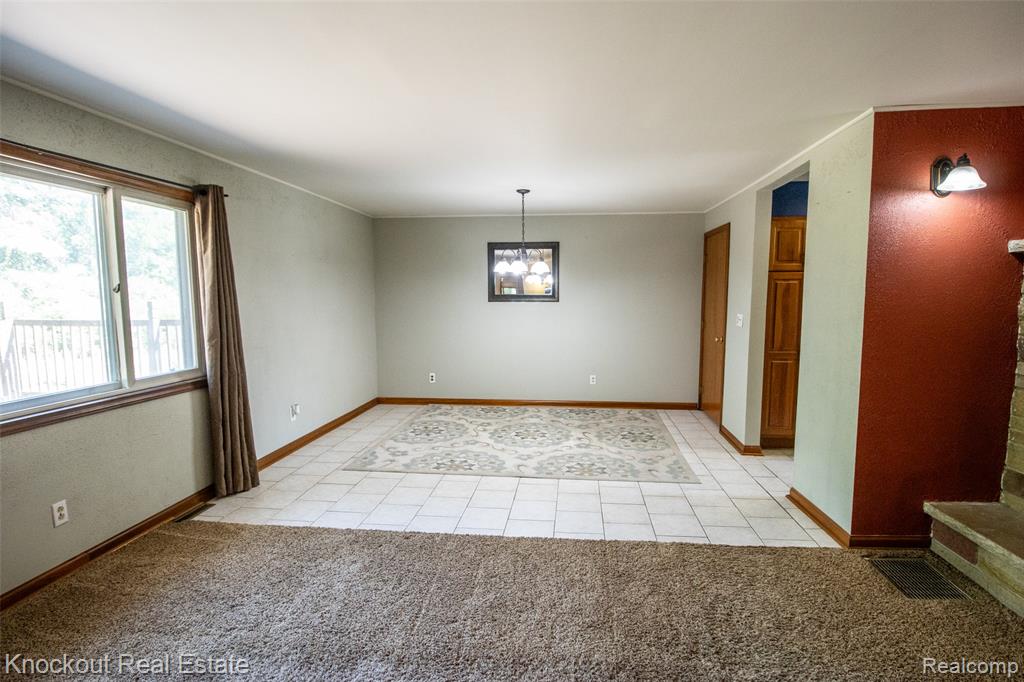 3890 Worth Road Pinconning, MI 48650 - Photo 6 of 49