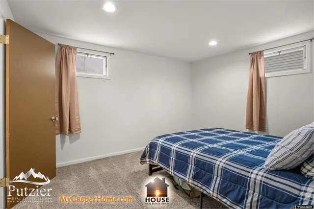 $300,000 | 2120 Mariposa Boulevard, Casper, WY 82604
