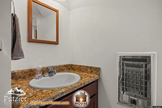 $300,000 | 2120 Mariposa Boulevard, Casper, WY 82604