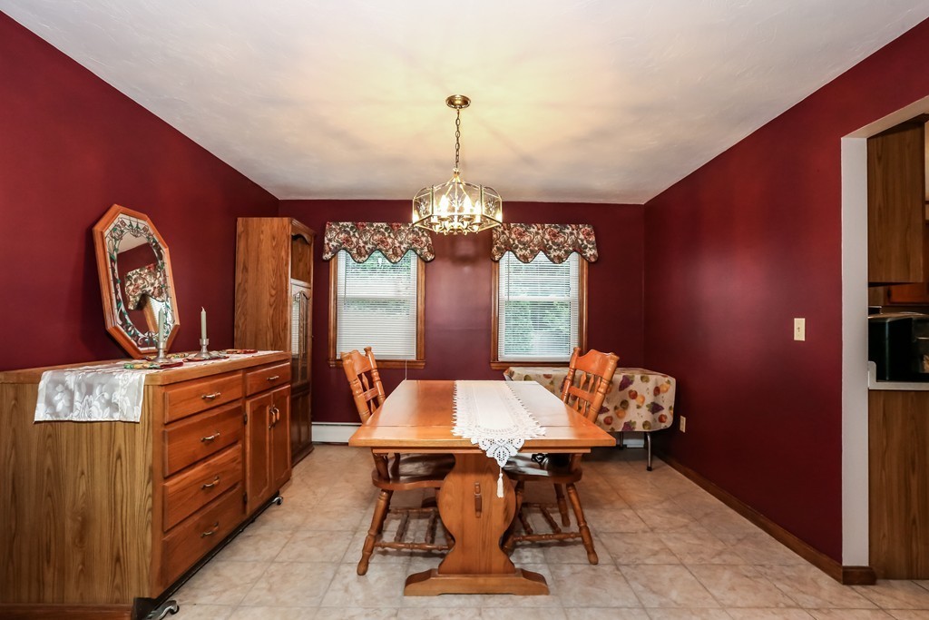 14 Balena Road Attleboro, MA 02703 - Photo 4 of 22