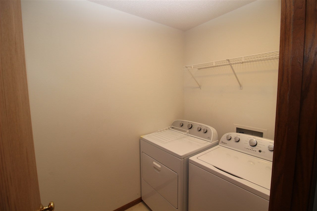 2775 Ridgeview Way Marion, IA 52302 - Photo 14 of 20 Gallery Image 14
