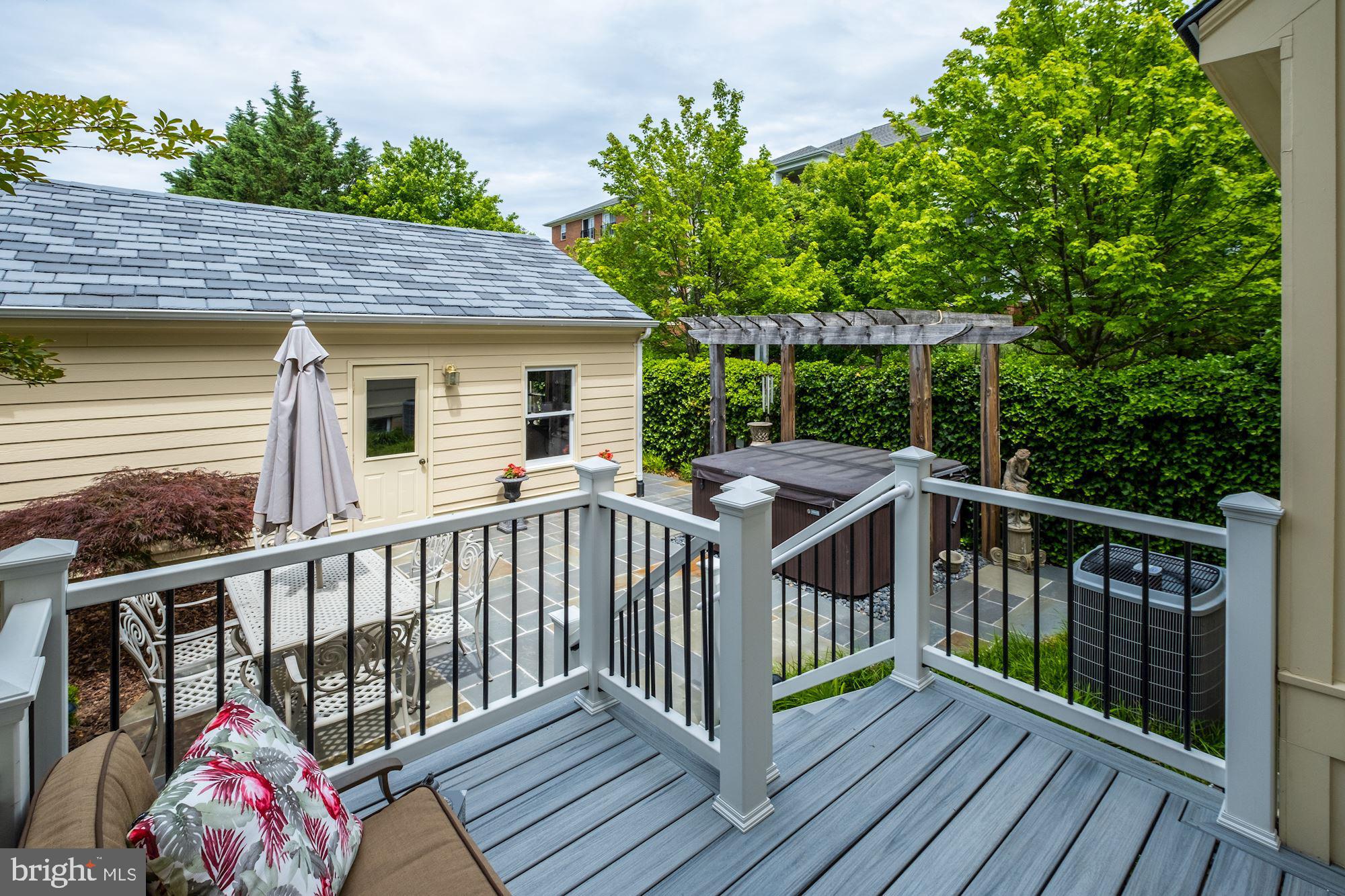 382 Hart Road Gaithersburg, MD 20878 - Photo 26 of 28 Gallery Image 26