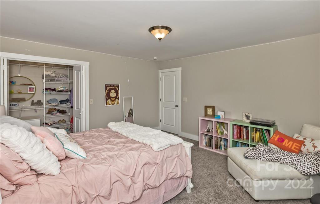 29 Wheeler Road Weaverville, NC 28787 - Photo 33 of 39 Gallery Image 33