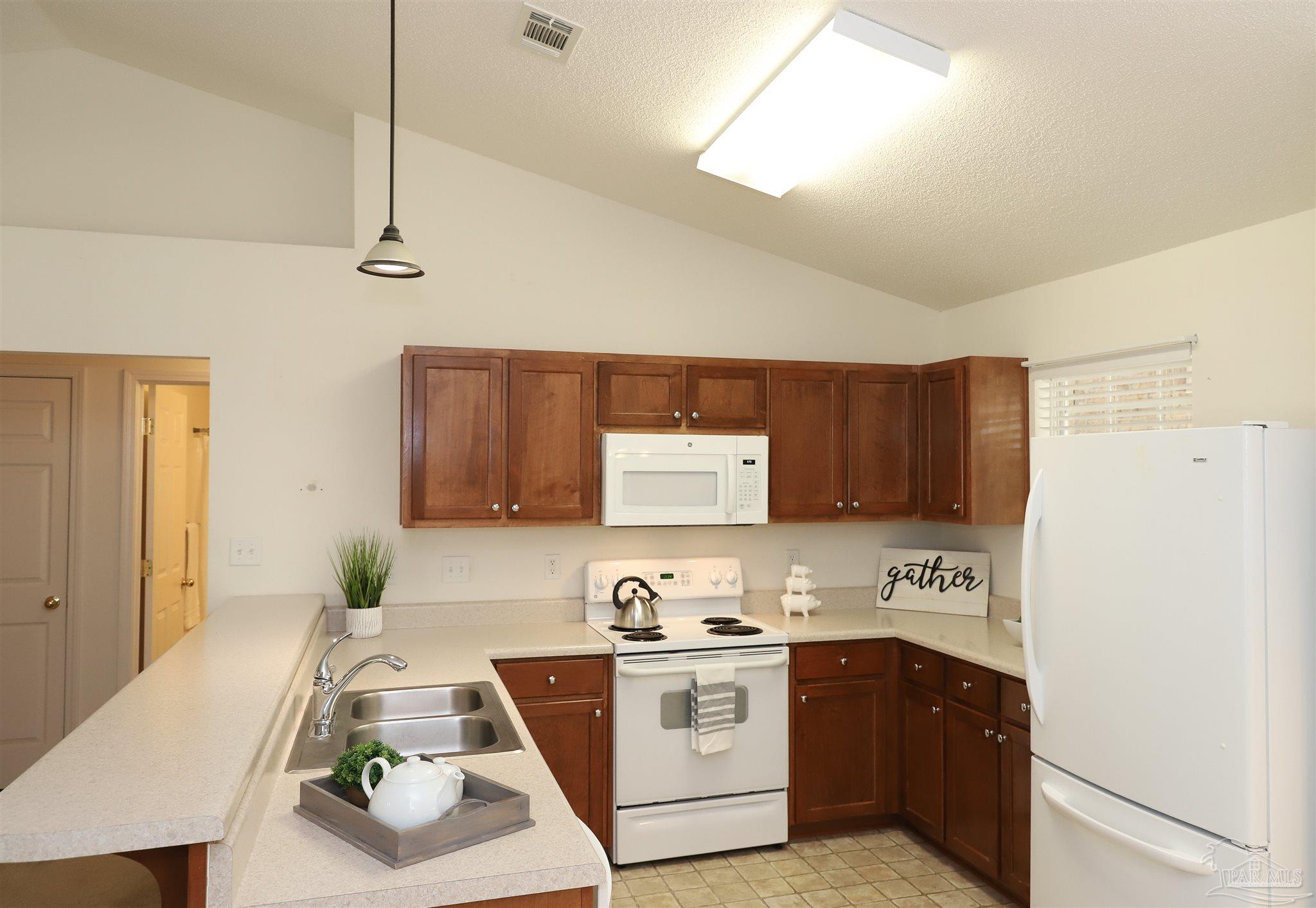 4136 Audiss Road Milton, FL 32583 - Photo 8 of 41 Gallery Image 8