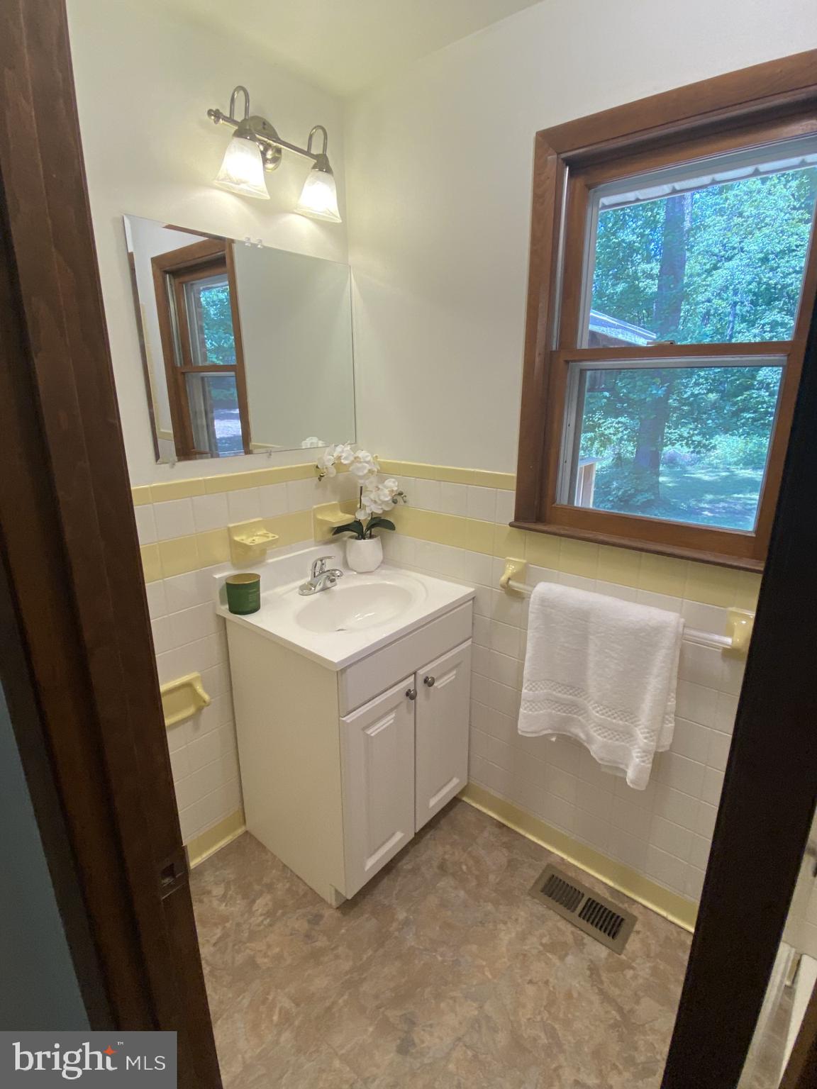 4596 Sumerduck Road Sumerduck, VA 22742 - Photo 33 of 59