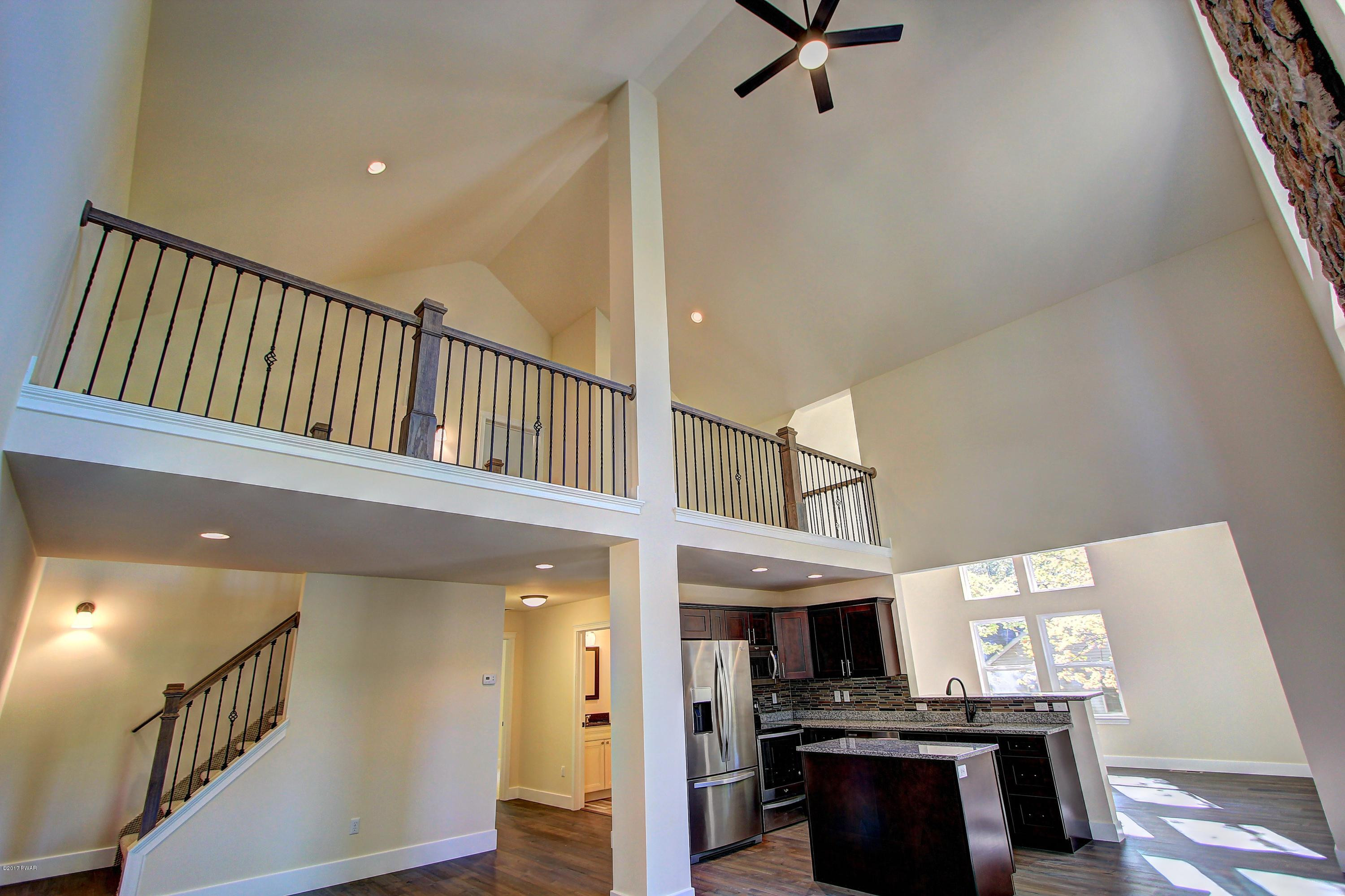 102 Lakeview Road Lackawaxen, PA 18435 - Photo 7 of 57 Main Floor a