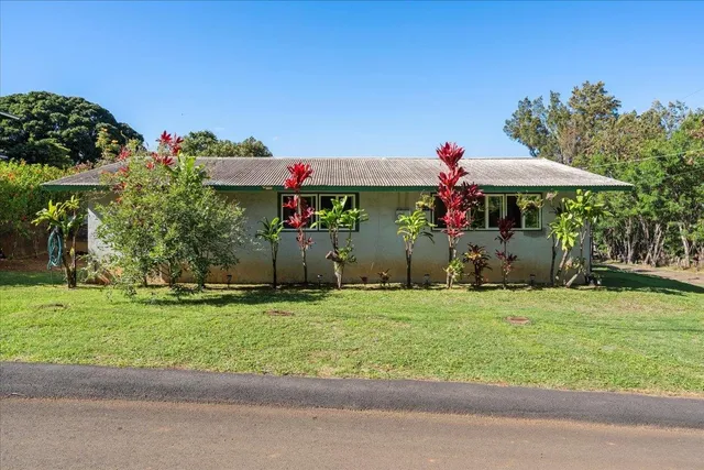 a house view with a outdoor space