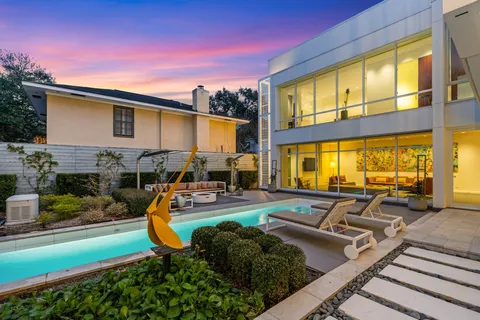 $2,500,000 | 1509 Banks Street, Houston, TX 77006