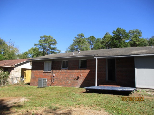 6120 Miller Road Columbus, GA 31907 - Photo 13 of 27 a front view of house with yard