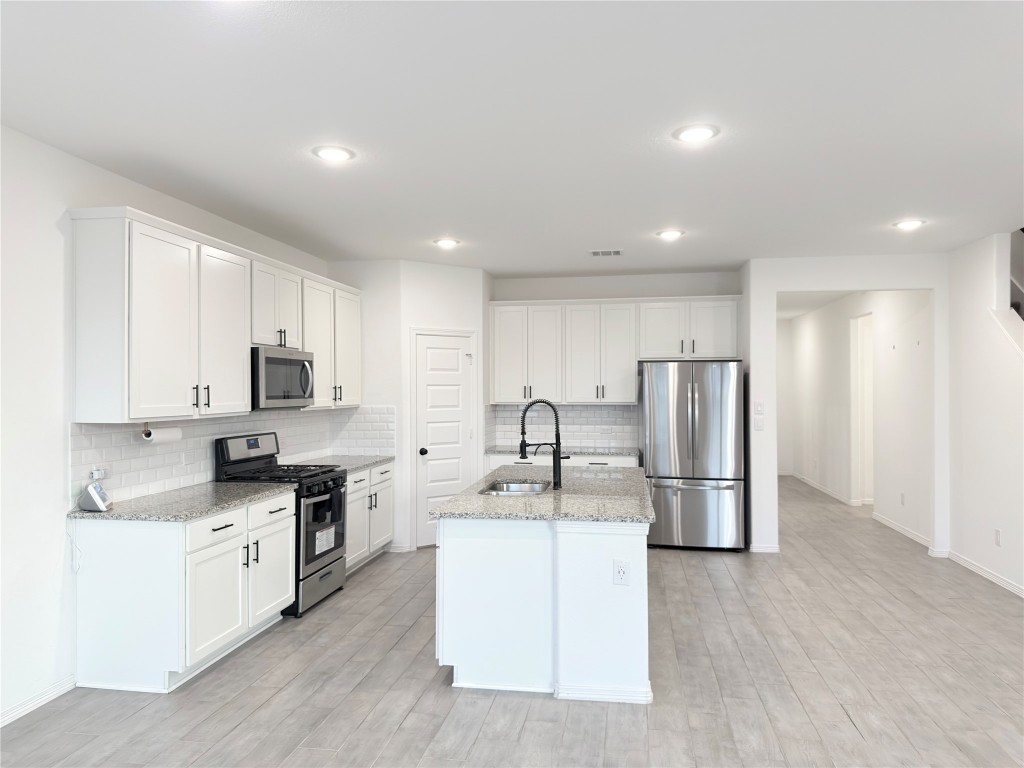 9662 Caney Trails Road Conroe, TX 77303 - Photo 12 of 50