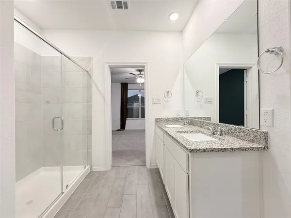 $2,395 | 9662 Caney Trails Road, Conroe, TX 77303