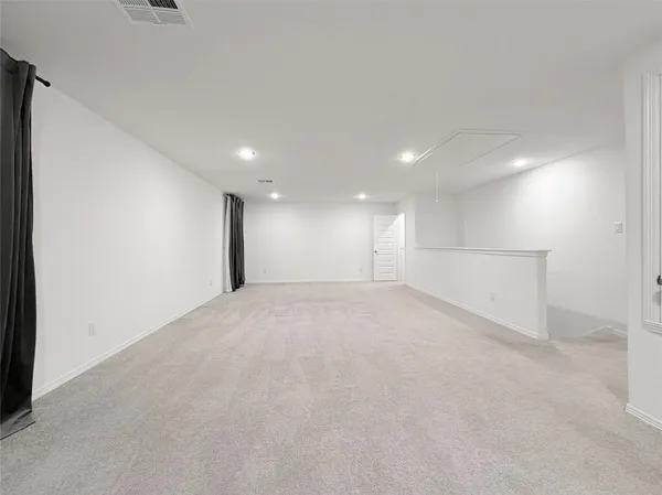 $2,395 | 9662 Caney Trails Road, Conroe, TX 77303