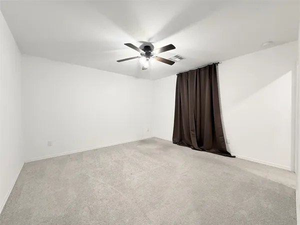 $2,395 | 9662 Caney Trails Road, Conroe, TX 77303