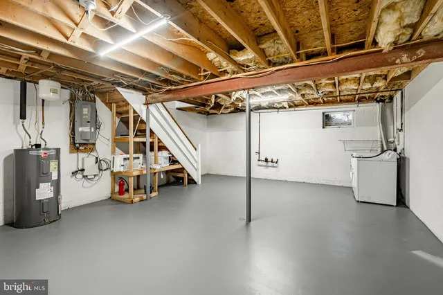 a view of a roof deck with wooden fence and floor