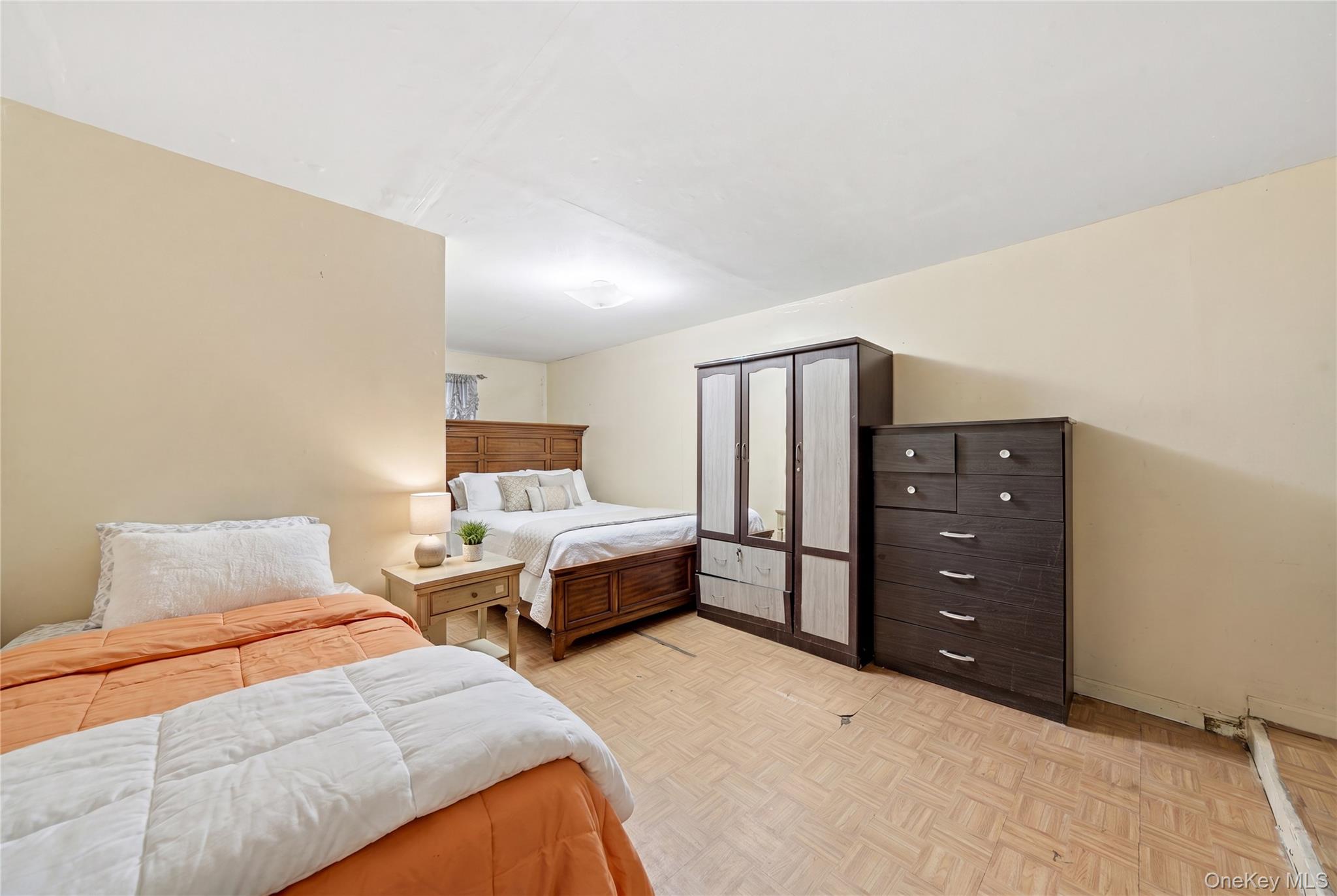 175 Candlewood Road Bay Shore, NY 11706 - Photo 23 of 26 bedroom 4