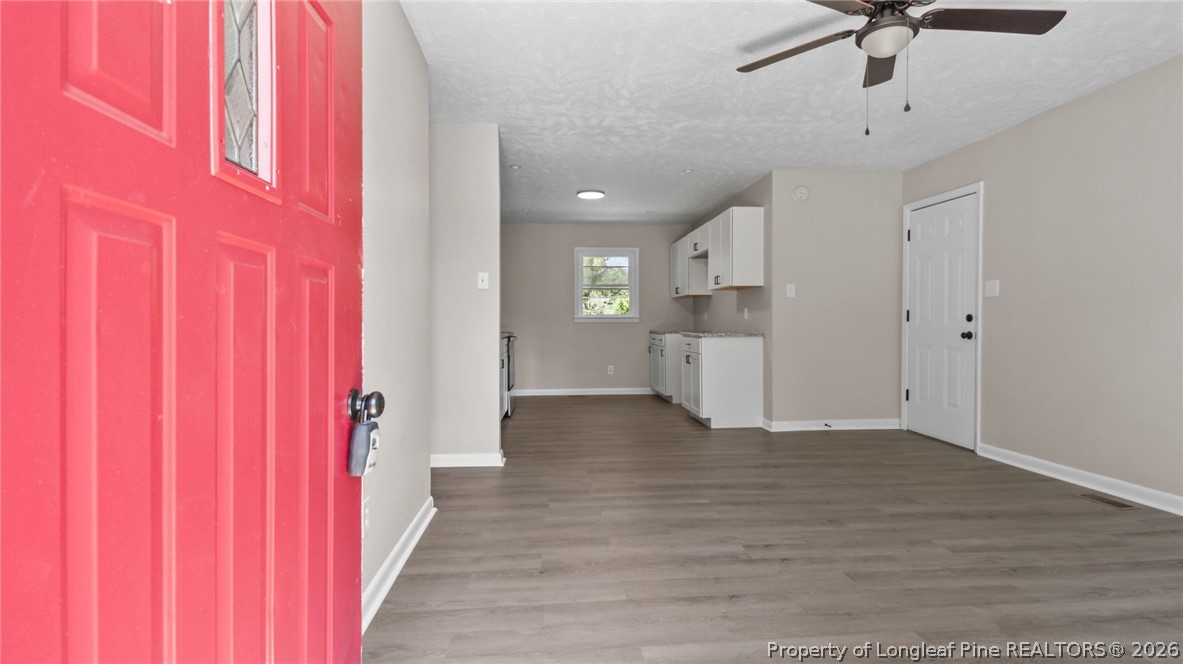 3610 Yorktown Road Hope Mills, NC 28348 - Photo 4 of 30