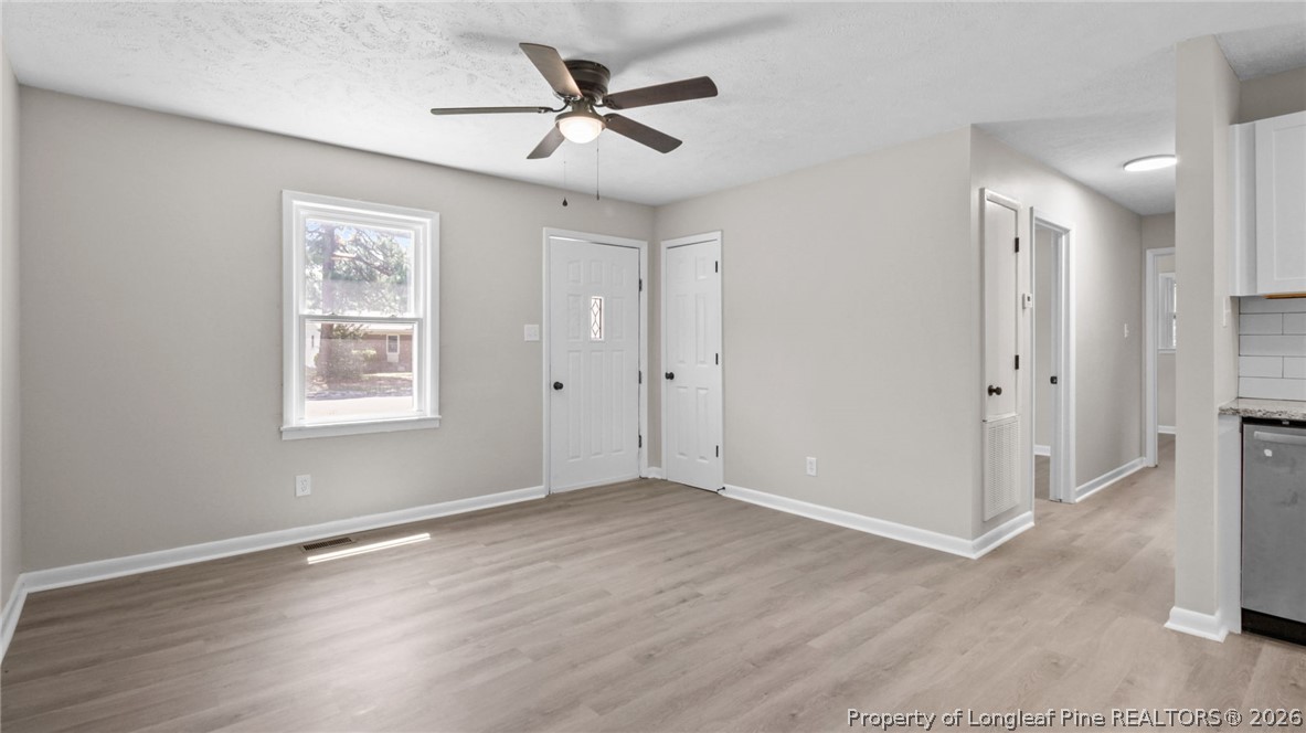 3610 Yorktown Road Hope Mills, NC 28348 - Photo 5 of 30