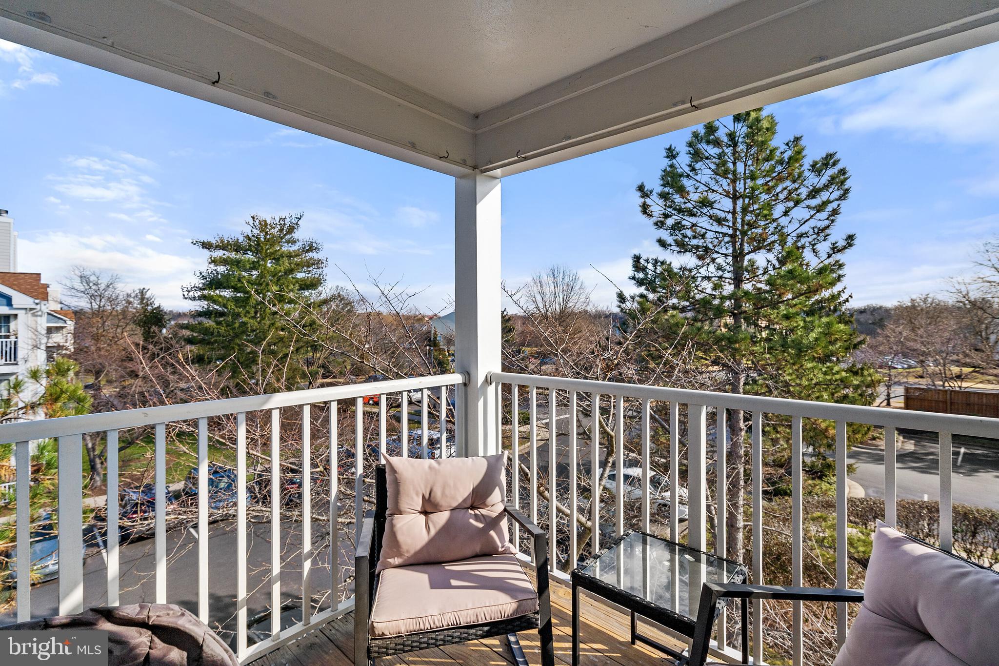 20979 Timber Ridge Terrace, Unit 301 Ashburn, VA 20147 - Photo 14 of 37 Gallery Image 14