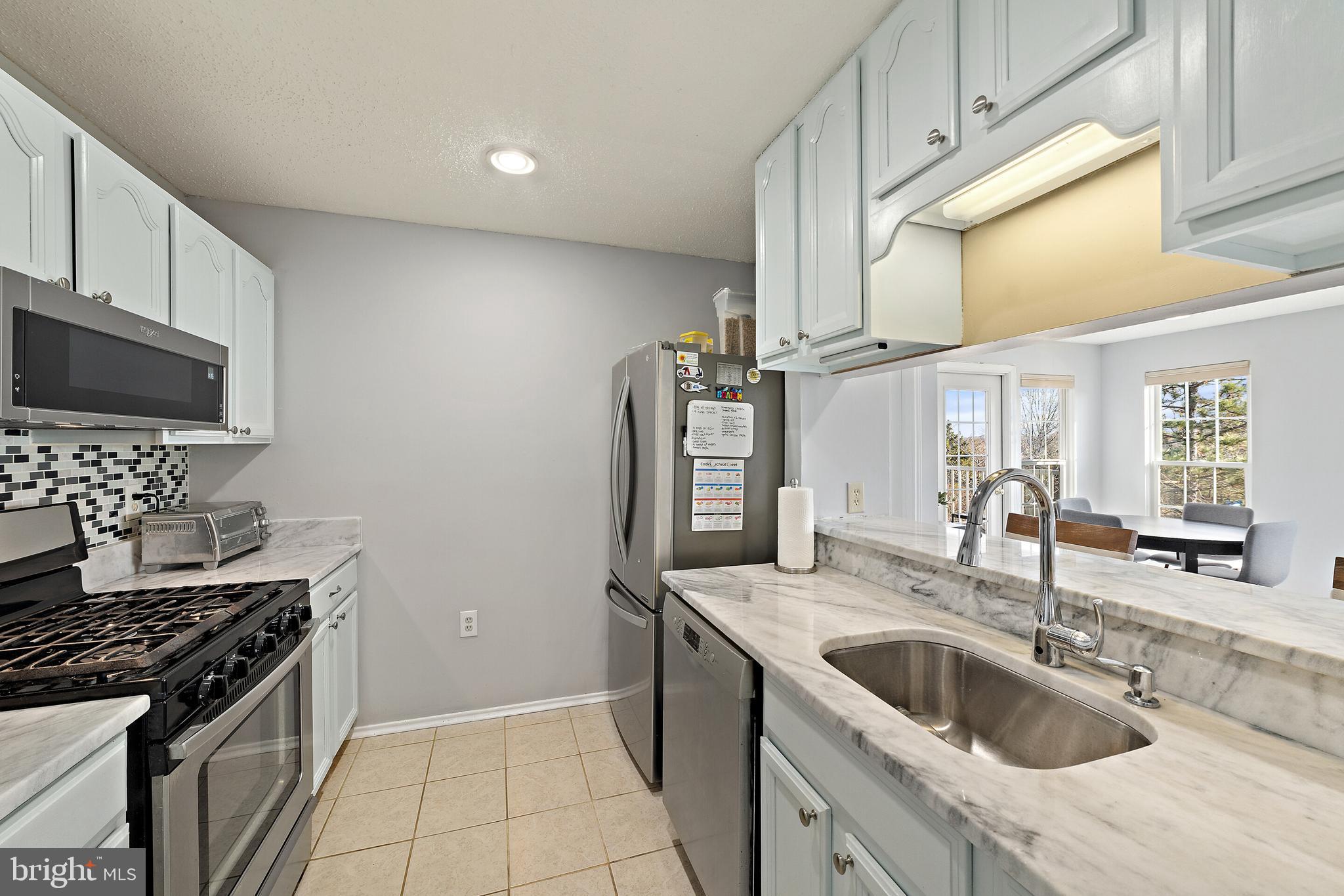 20979 Timber Ridge Terrace, Unit 301 Ashburn, VA 20147 - Photo 18 of 37 Gallery Image 18