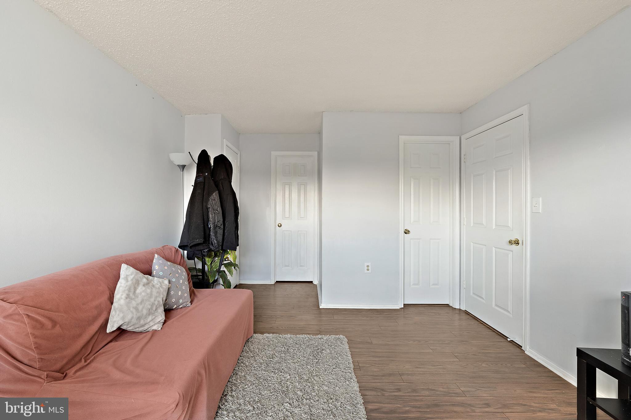 20979 Timber Ridge Terrace, Unit 301 Ashburn, VA 20147 - Photo 25 of 37 Gallery Image 25