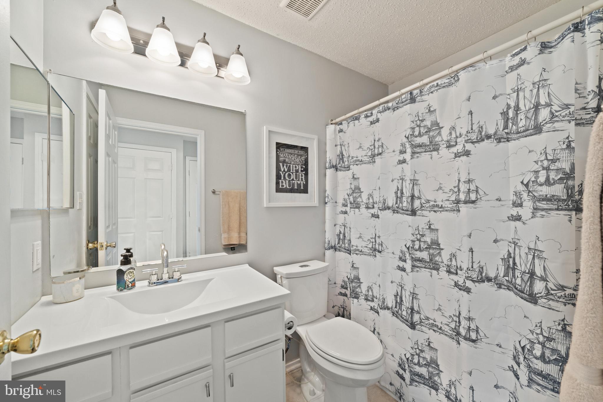 20979 Timber Ridge Terrace, Unit 301 Ashburn, VA 20147 - Photo 26 of 37 Gallery Image 26