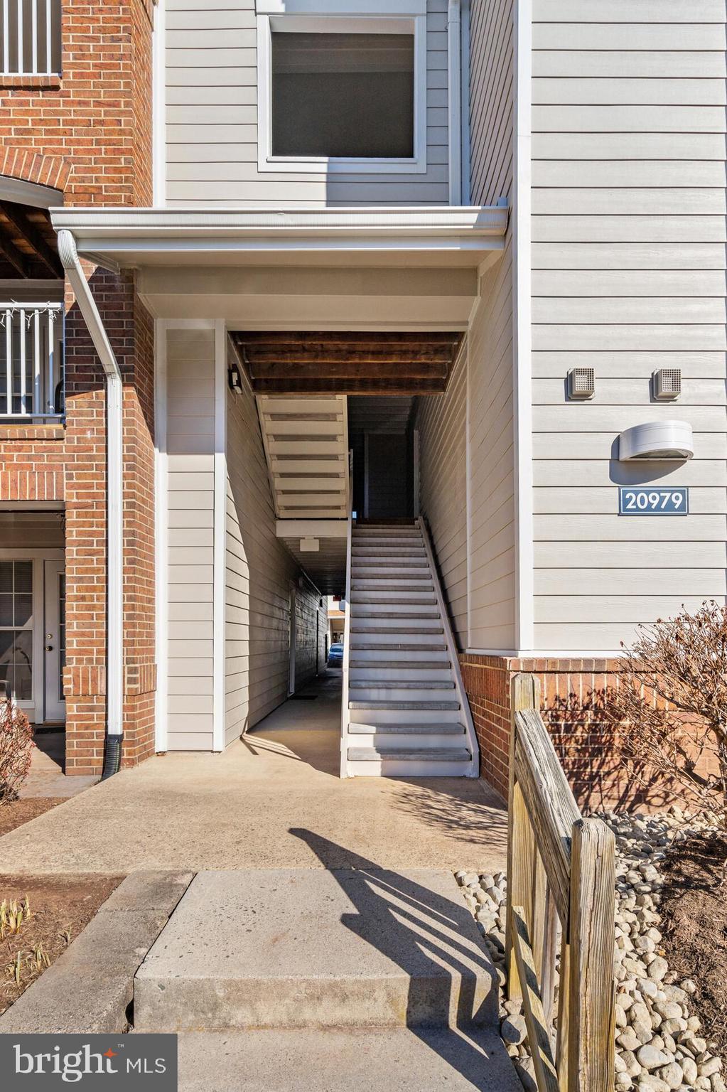 20979 Timber Ridge Terrace, Unit 301 Ashburn, VA 20147 - Photo 33 of 37 Gallery Image 33