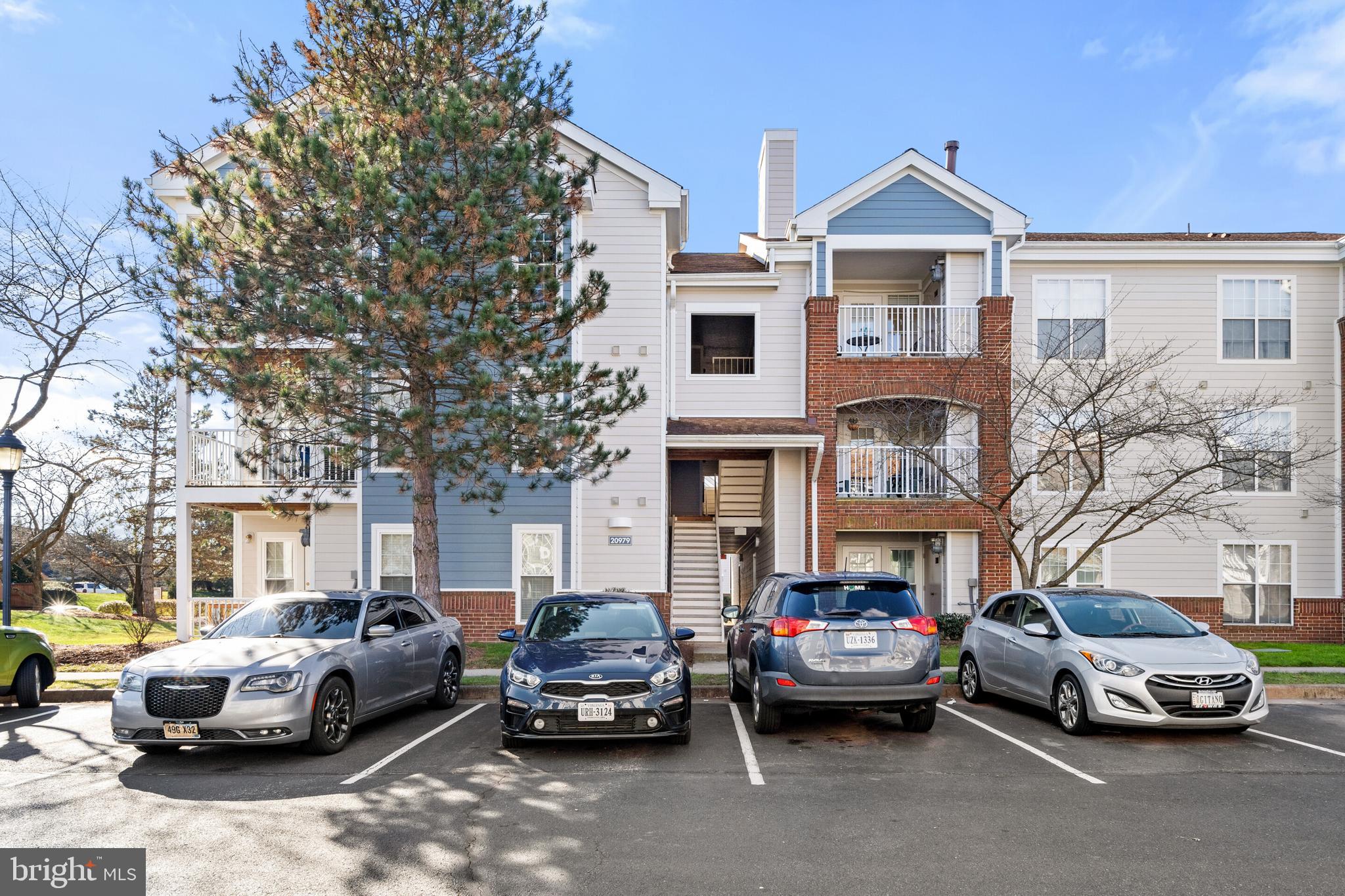 20979 Timber Ridge Terrace, Unit 301 Ashburn, VA 20147 - Photo 35 of 37 Gallery Image 35