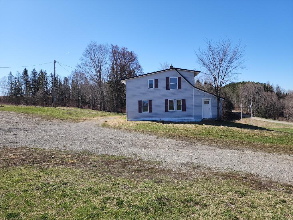 111 Boyd Road Mars Hill, ME 04758 - Photo 8 of 28 16535656971965
