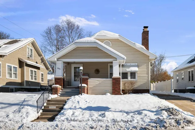 $129,000 | 2503 30th Street, Rock Island, IL 61201