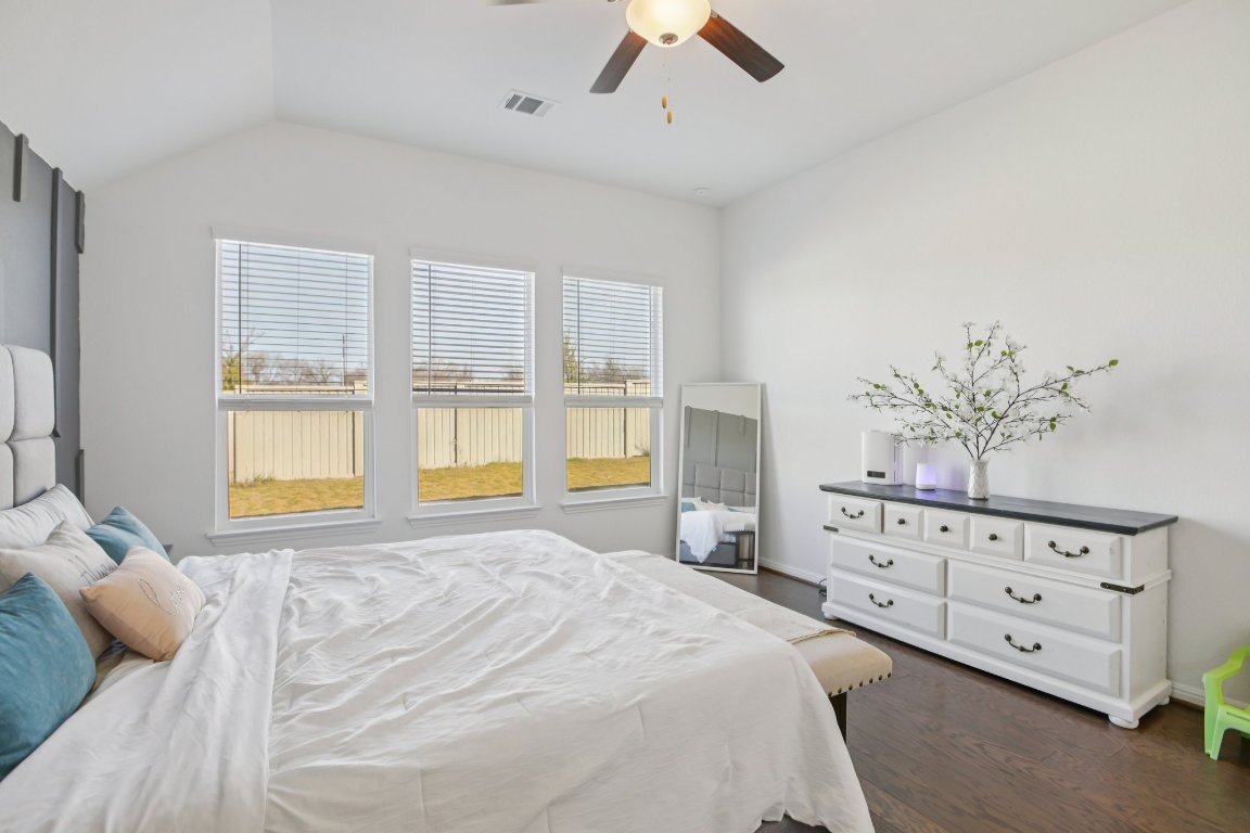 624 Spurlock Way Liberty Hill, TX 78642 - Photo 18 of 35