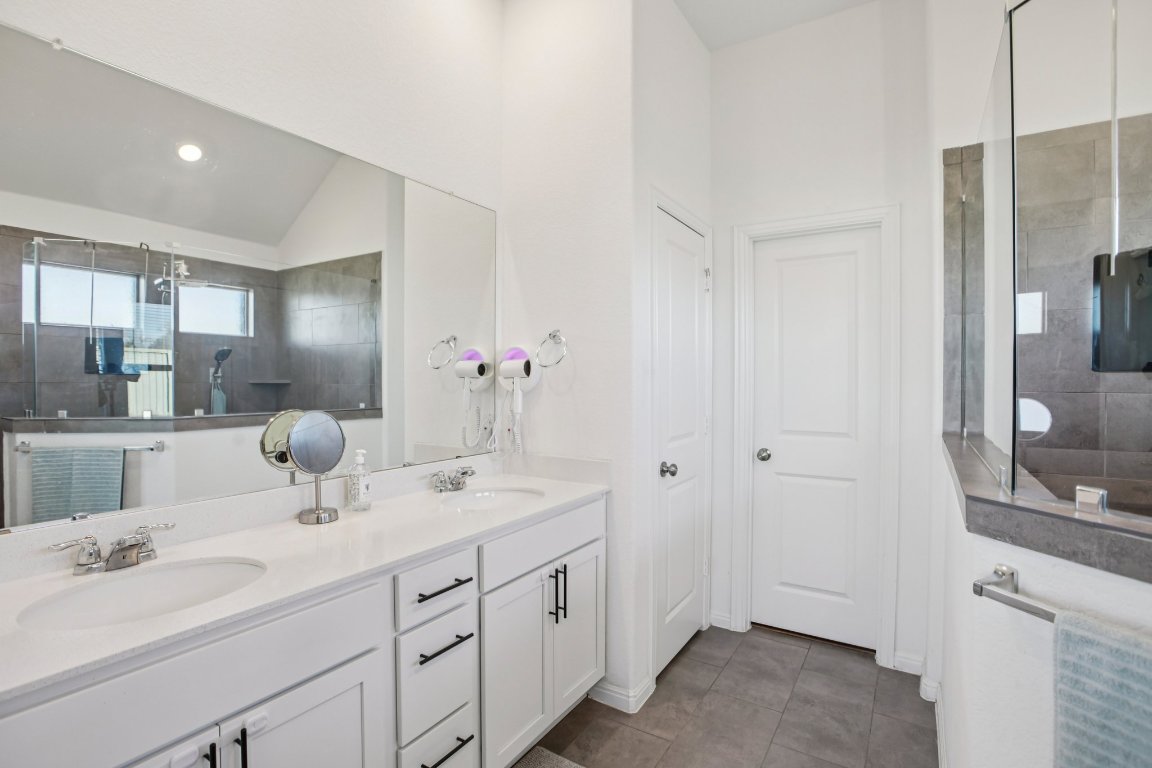 624 Spurlock Way Liberty Hill, TX 78642 - Photo 20 of 35