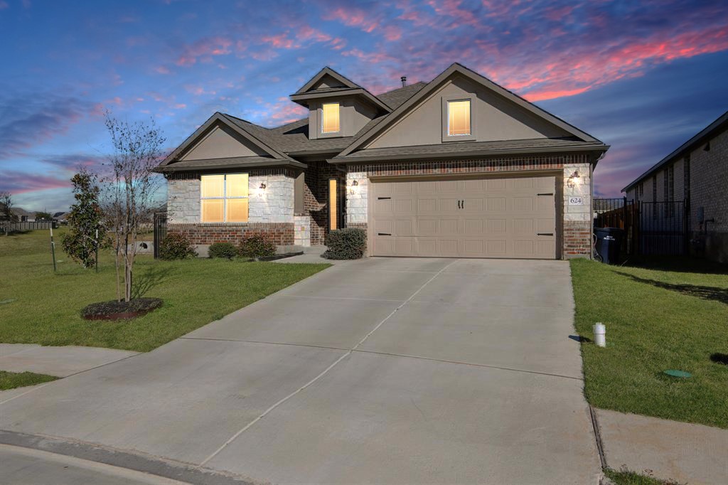 624 Spurlock Way Liberty Hill, TX 78642 - Photo 2 of 35