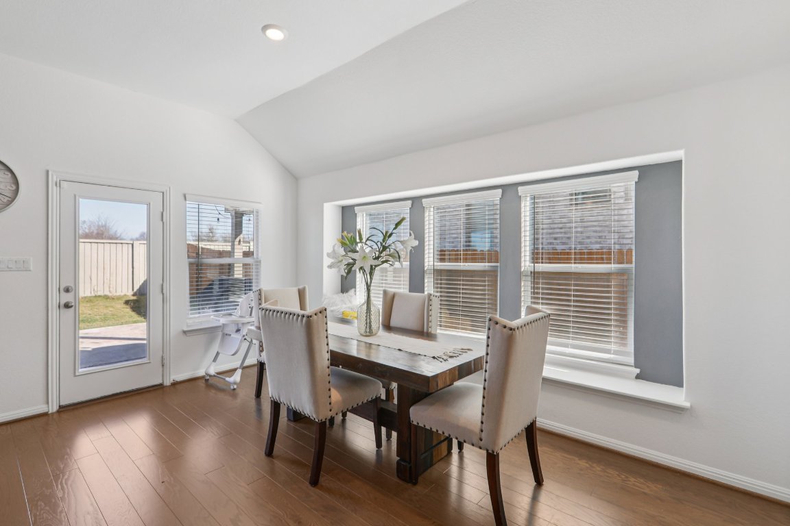 624 Spurlock Way Liberty Hill, TX 78642 - Photo 9 of 35