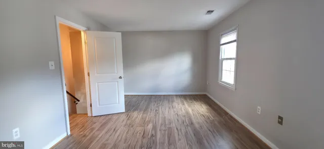 $3,100 | 5510 La Cross Court, Fairfax, VA 22032