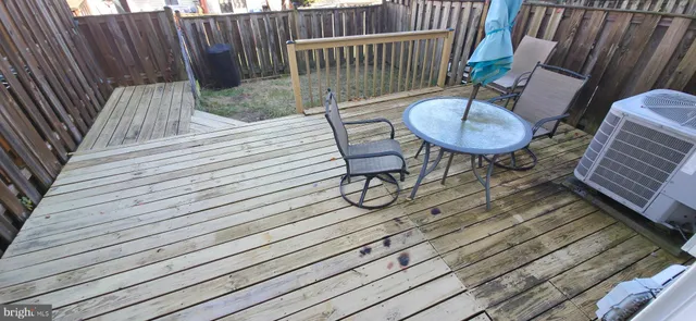 $3,100 | 5510 La Cross Court, Fairfax, VA 22032