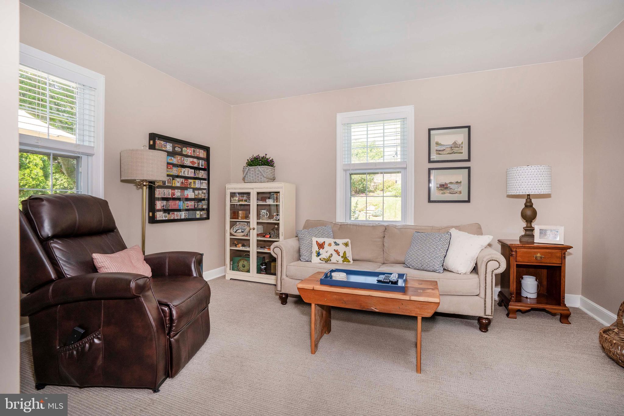 13 Beekman Road Wilmington, DE 19809 - Photo 17 of 31 Family Room