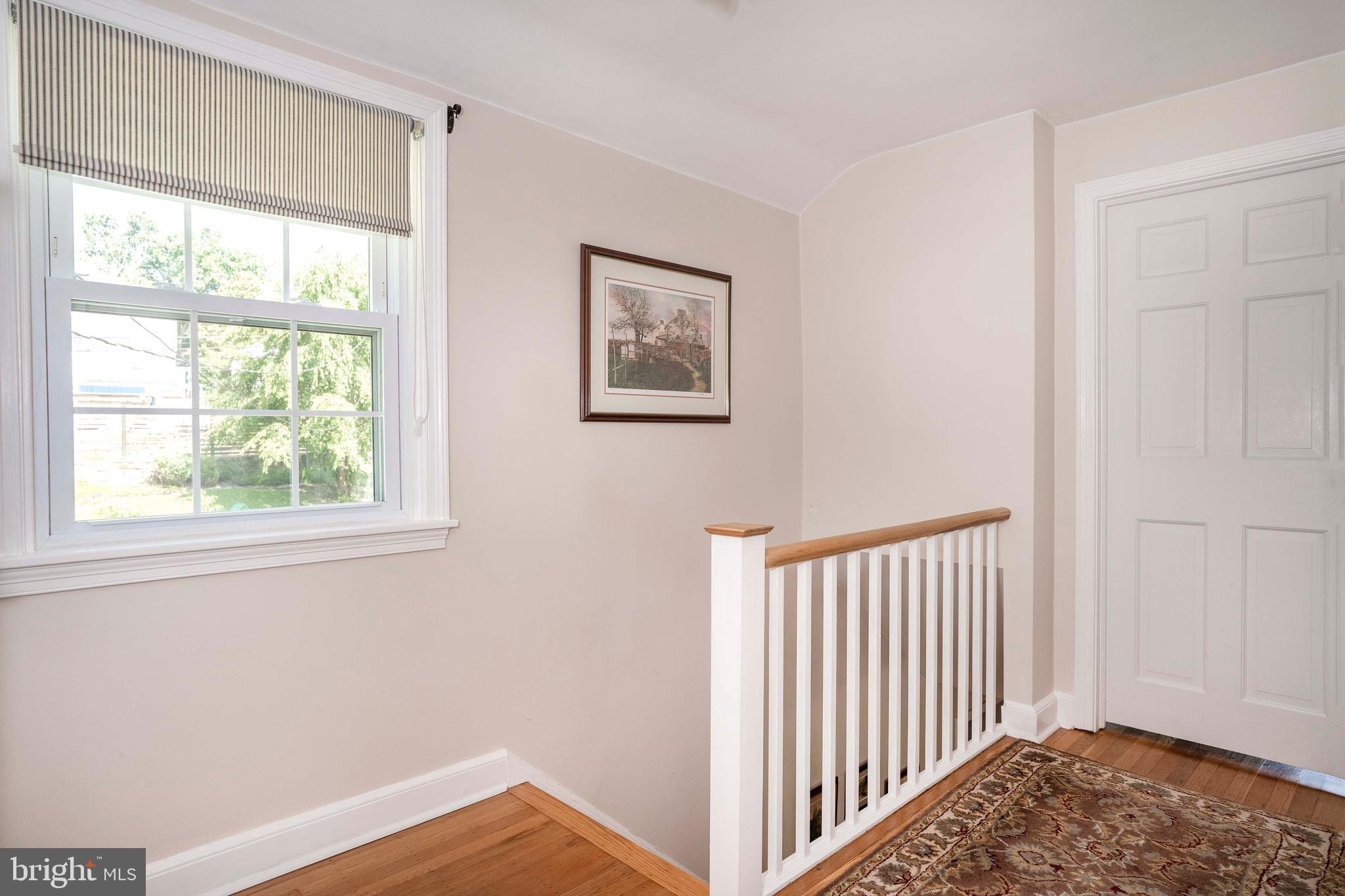 13 Beekman Road Wilmington, DE 19809 - Photo 19 of 31 2nd Floor Hall