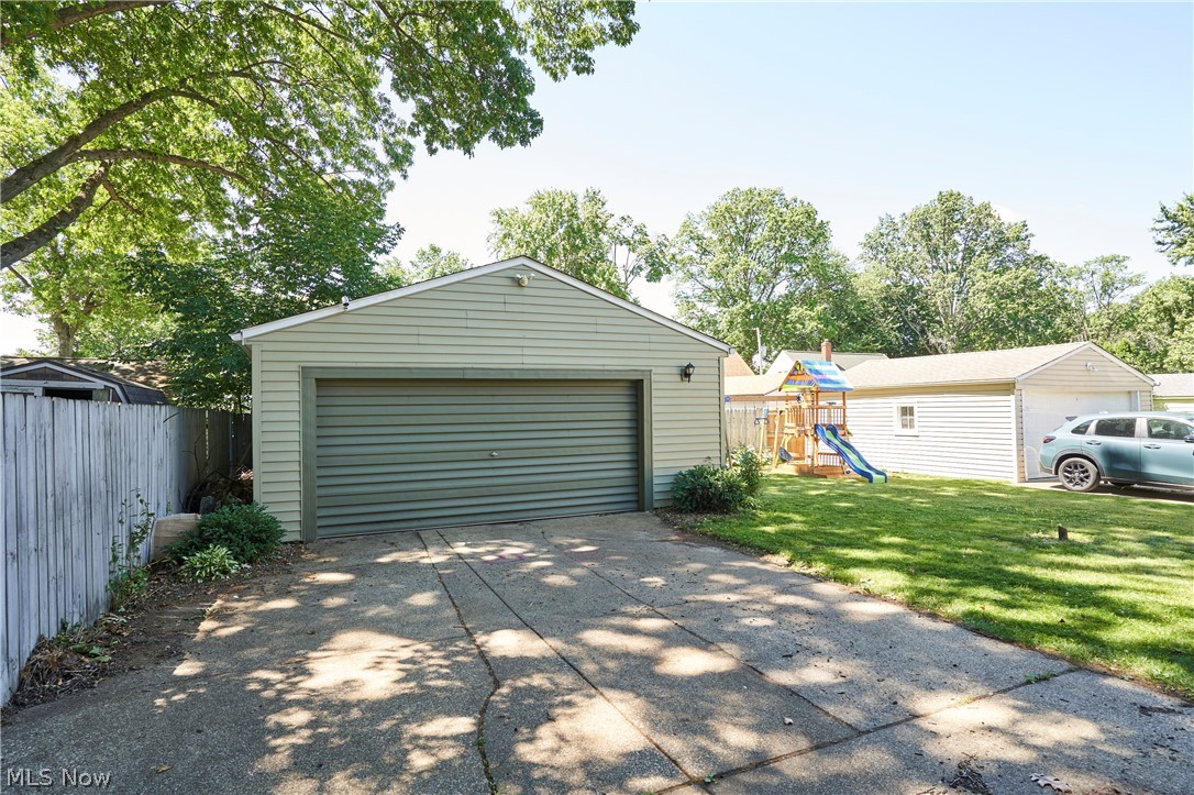 1884 Malasia Road Akron, OH 44305 - Photo 22 of 24