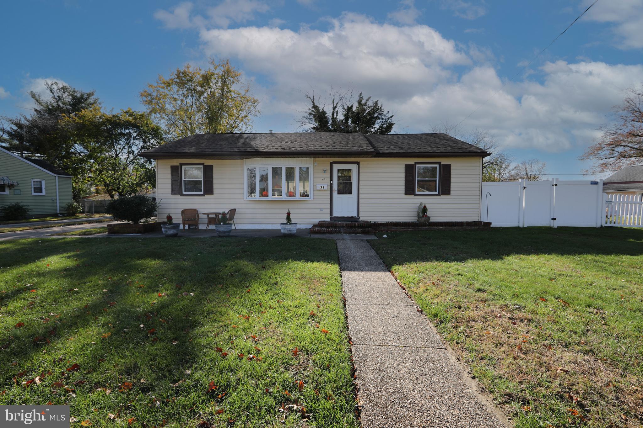 23 Elinor Avenue Stratford, NJ 08084 - Photo 1 of 28