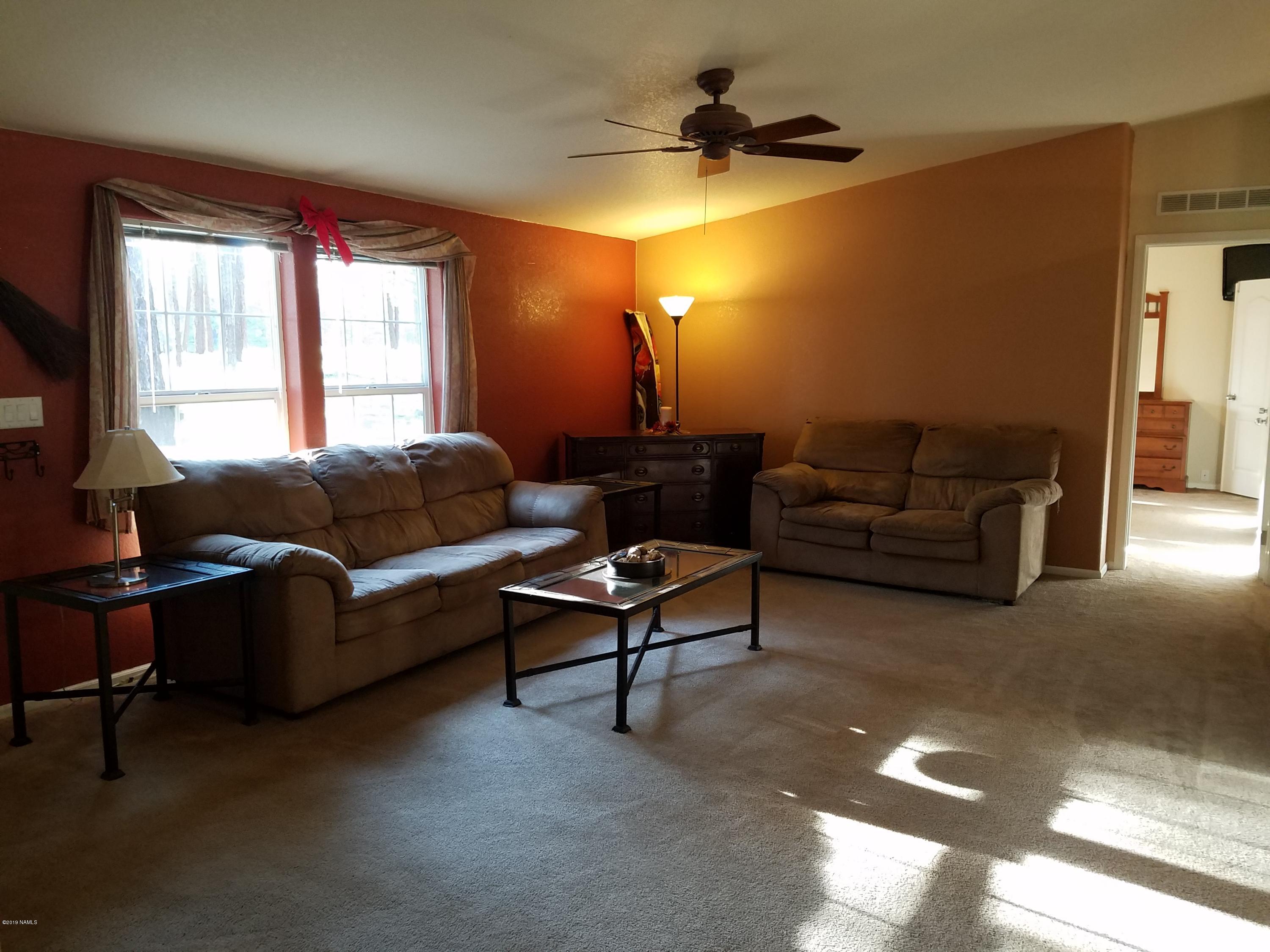 1797 North Spring Valley Road Parks, AZ 86018 - Photo 5 of 27 family room
