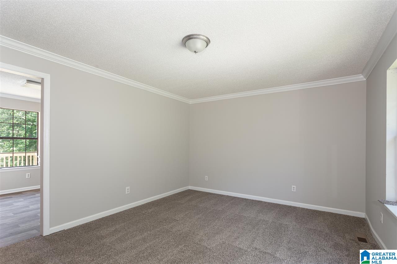 1455 Holly Lane Riverside, AL 35135 - Photo 5 of 36