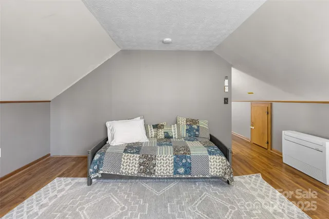 $599,000 | 201 Liberty Road, Waynesville, NC 28785