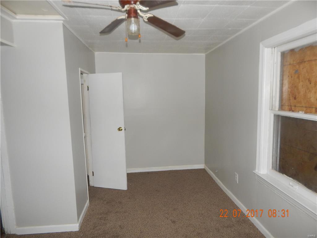 1651 7th Street Madison, IL 62060 - Photo 5 of 9