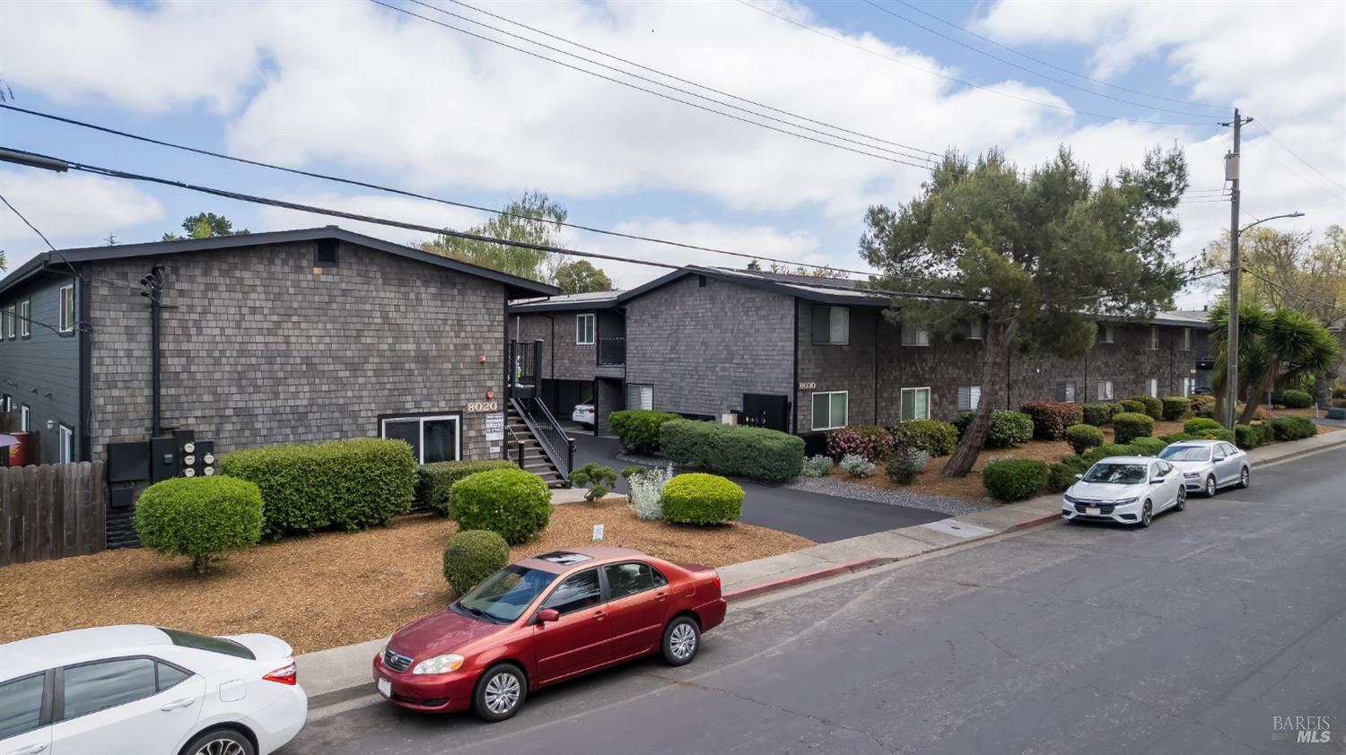 8020 Beverly Drive Rohnert Park, CA 94928 - Photo 4 of 35 a car parked in front of a house