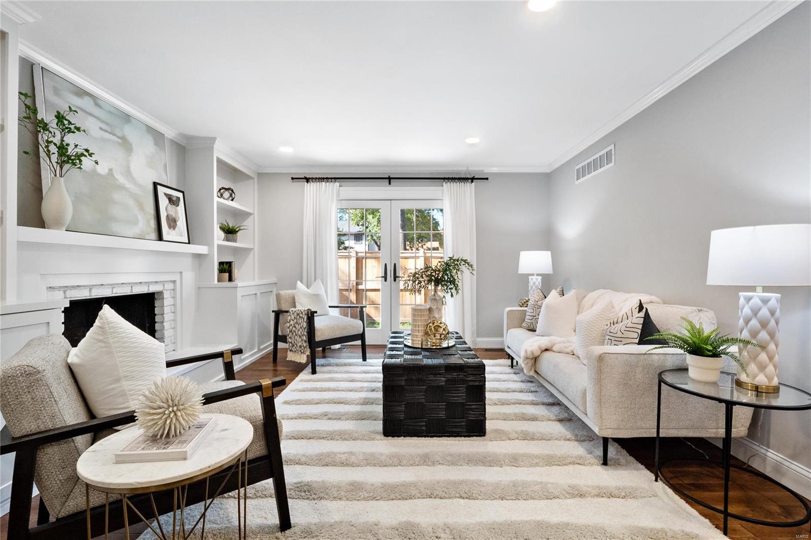 1591 Milbridge Drive Chesterfield, MO 63017 - Photo 8 of 30