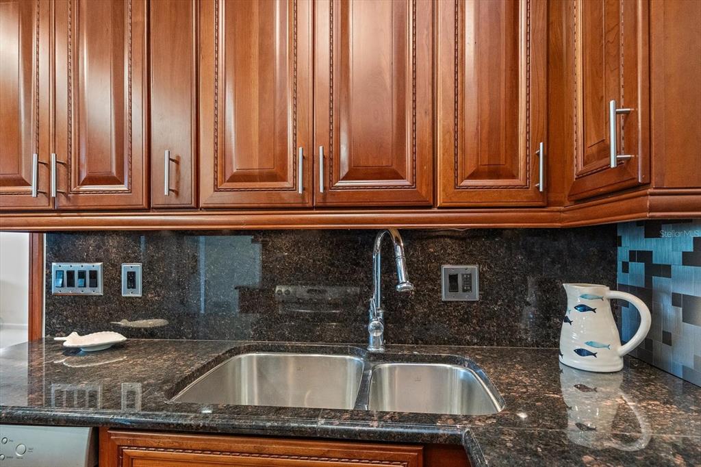 100 Sands Point Road, Unit 303 Longboat Key, FL 34228 - Photo 41 of 45