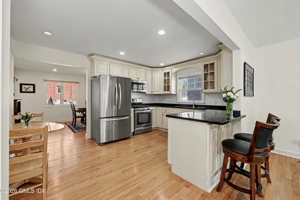 $1,579,000 | 4 Cos Cob Avenue, Cos Cob, CT 06807