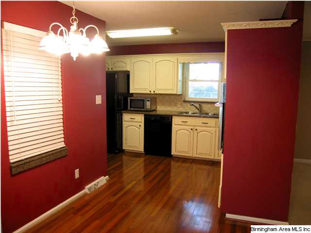 4907 15th Street Road Bessemer, AL 35023 - Photo 9 of 29